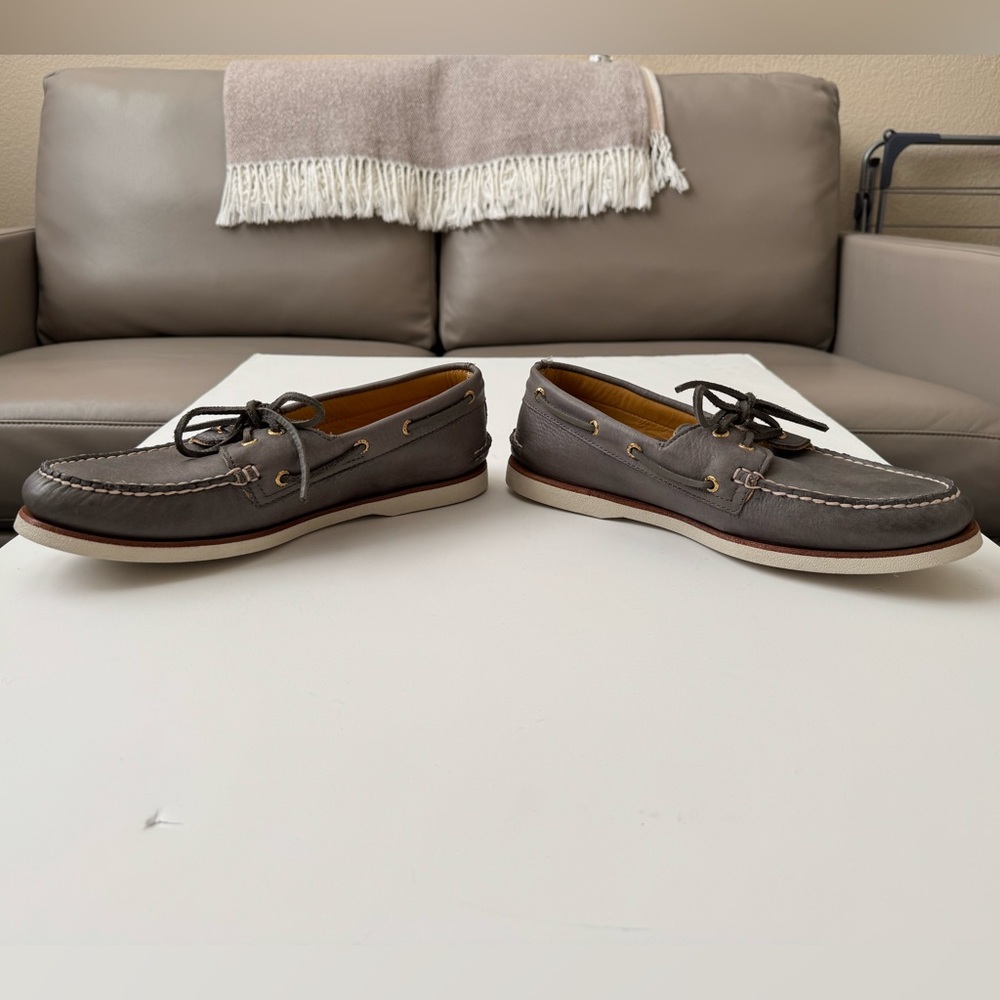 Men’s Sperry Top-Sider Gold Cup Boat Shoes - Picture 3 of 9
